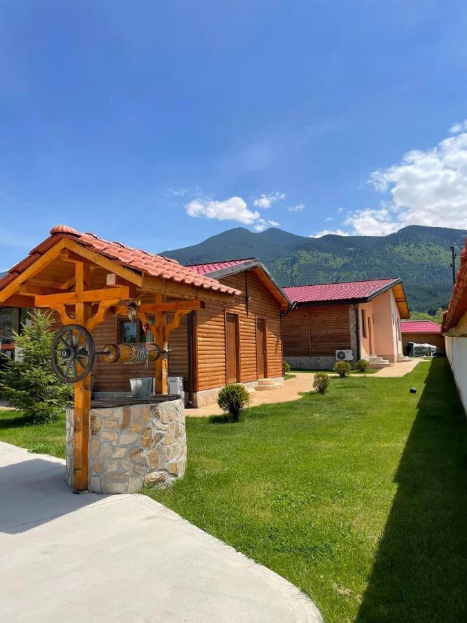 Къщи за гости “Планински Рай” Mountain Paradise Resilovo Экстерьер фото